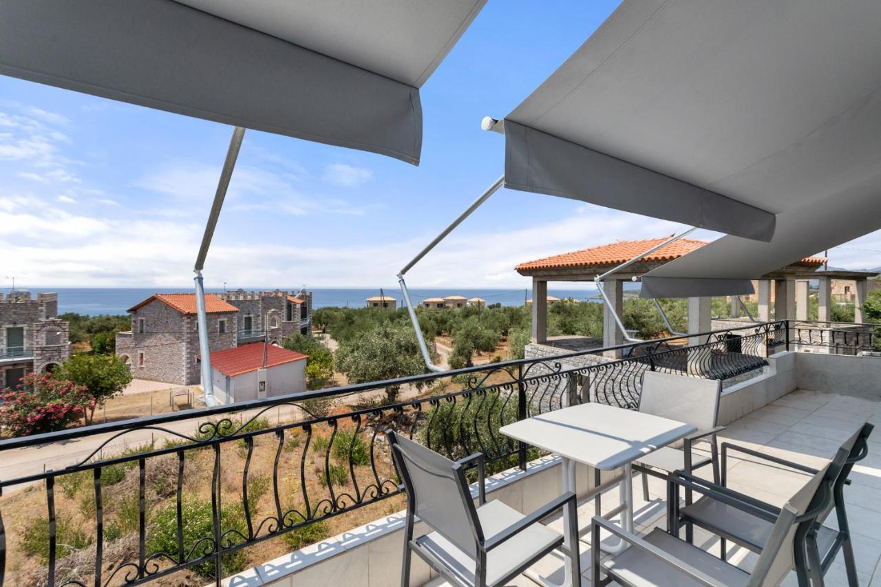 Nikolas Apartments Stoupa Levktron Exterior photo